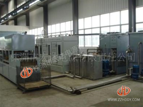 2018年為湖南某公司設(shè)計(jì)生產(chǎn)挖掘機(jī)履帶鏈軌節(jié)淬火、回火、退火成套設(shè)備